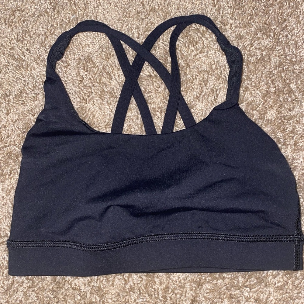 black lululemon energy bra
